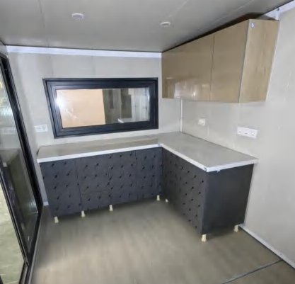 40 ft Expandable Home — Luxury Off-Grid Home – photo 4